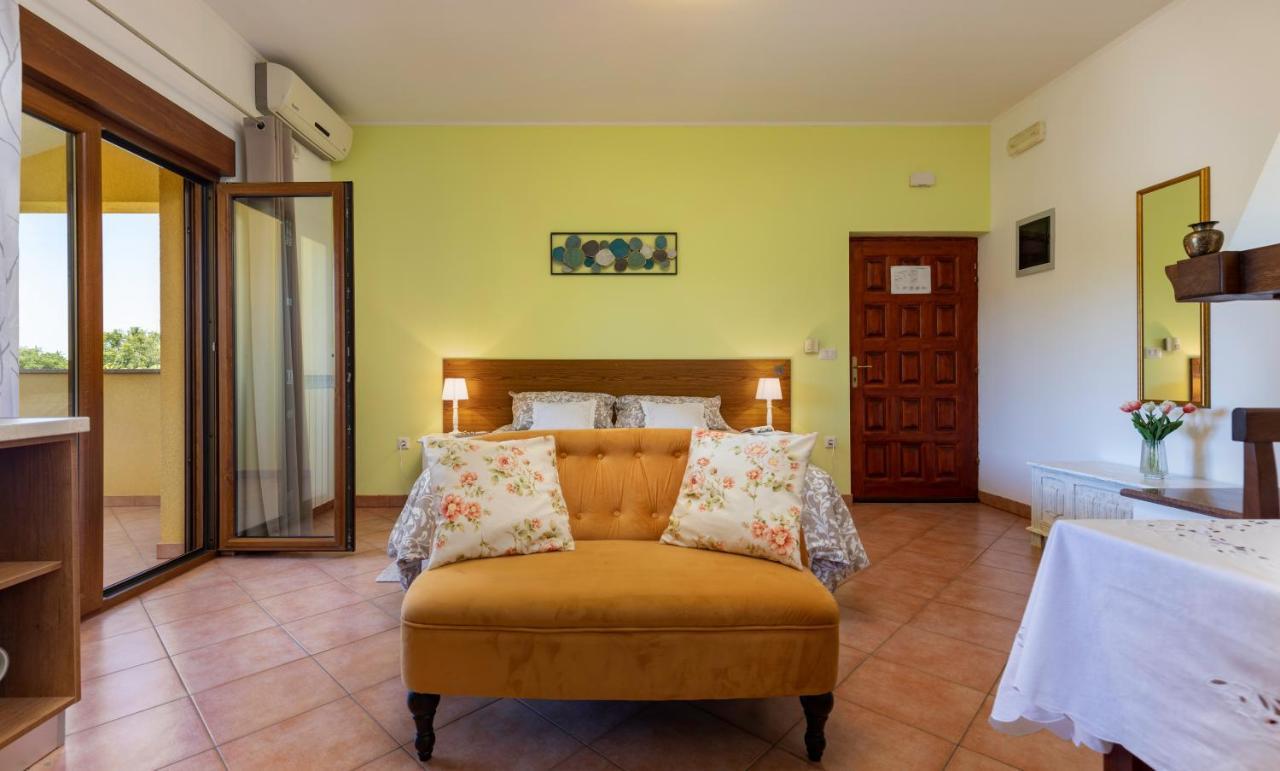 Apartments Terranova Rovinj Luaran gambar
