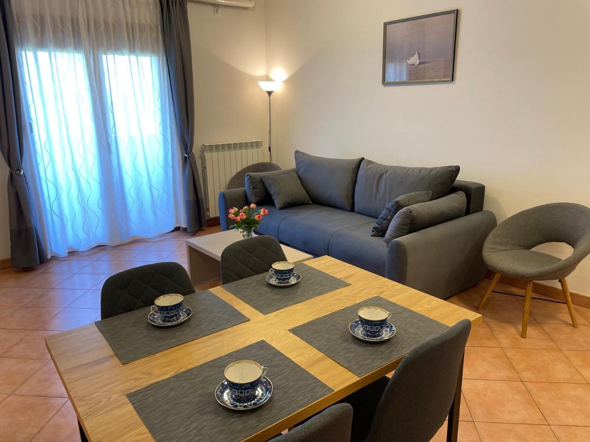 Apartments Terranova Rovinj Luaran gambar